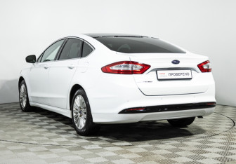 Подержанный автомобиль Ford Mondeo Sedan 2016 года (7 фото)