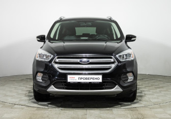 Подержанный автомобиль Ford Kuga 2016 года (2 фото)