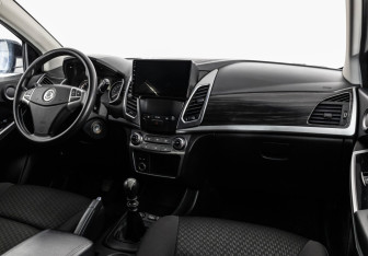 Подержанный автомобиль SsangYong Actyon 2014 года (9 фото)