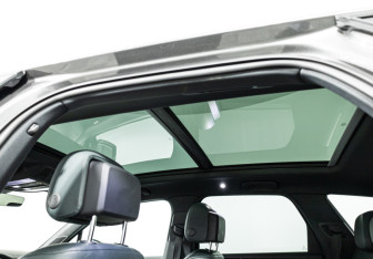 Подержанный автомобиль Volkswagen Touareg 2018 года (18 фото)