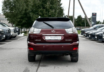 Подержанный автомобиль Lexus RX 2007 года (5 фото)