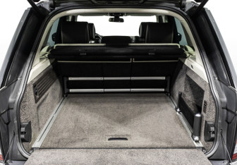 Подержанный автомобиль Land Rover Range Rover 2014 года (27 фото)