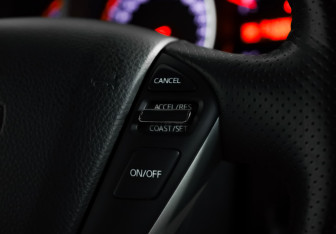 Подержанный автомобиль Nissan Murano Suv 2011 года (12 фото)