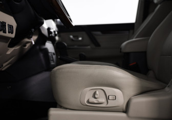 Подержанный автомобиль Mitsubishi Pajero 2019 года (23 фото)