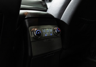 Подержанный автомобиль Hyundai ix55 2011 года (19 фото)