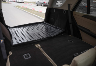 Подержанный автомобиль Mercedes-Benz GLE 2016 года (34 фото)