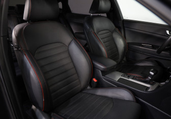 Подержанный автомобиль Kia Optima Sedan 2018 года (29 фото)