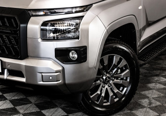 Новый Mitsubishi L200 2024 (3 фото)
