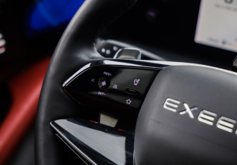 Подержанный автомобиль Exeed RX 2023 года (16 фото)