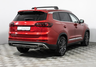 Подержанный автомобиль Chery Tiggo 8 Pro 2021 года (5 фото)