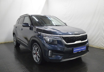 Подержанный автомобиль Kia Seltos 2021 года (3 фото)