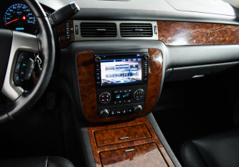 Подержанный автомобиль Chevrolet Tahoe 2013 года (20 фото)