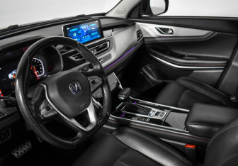 Подержанный автомобиль Changan CS75 2020 года (9 фото)