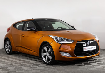 Подержанный автомобиль Hyundai Veloster 2013 года (4 фото)
