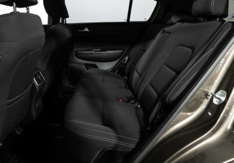 Подержанный автомобиль Kia Sportage 2018 года (10 фото)