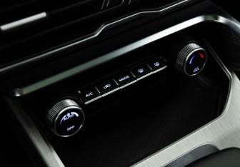 Подержанный автомобиль Belgee X50 2024 года (20 фото)