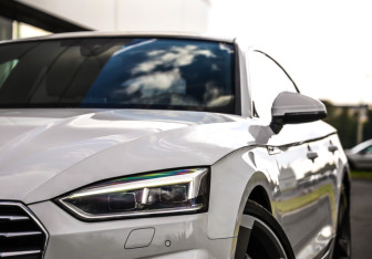 Подержанный автомобиль Audi A5 Liftback 2019 года (2 фото)