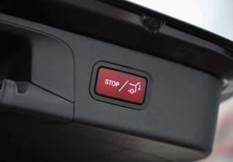 Подержанный автомобиль Mercedes-Benz GLC Coupe 2020 года (36 фото)