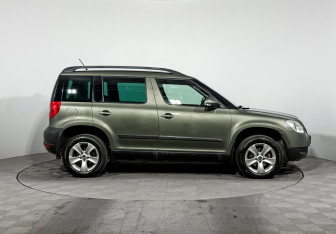 Подержанный автомобиль Skoda Yeti 2012 года (4 фото)