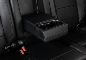 Подержанный автомобиль Mercedes-Benz GLE 2016 года (29 фото)