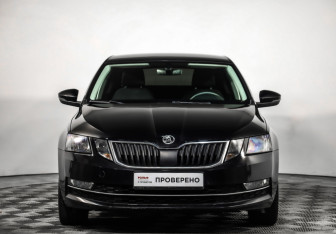 Подержанный автомобиль Skoda Octavia Liftback 2018 года (2 фото)