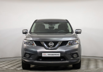 Подержанный автомобиль Nissan X-Trail 2017 года (2 фото)