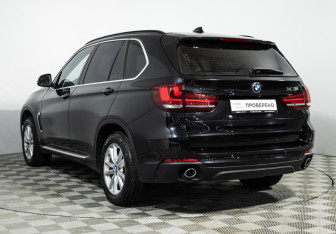 Подержанный автомобиль BMW X5 2016 года (7 фото)