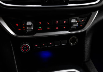 Подержанный автомобиль Foton Tunland G7 2024 года (17 фото)