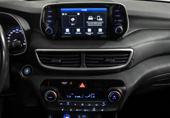 Подержанный автомобиль Hyundai Tucson 2018 года (16 фото)