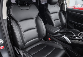 Подержанный автомобиль Geely Atlas Pro 2021 года (26 фото)