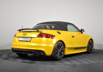 Подержанный автомобиль Audi TTS Roadster 2008 года (5 фото)