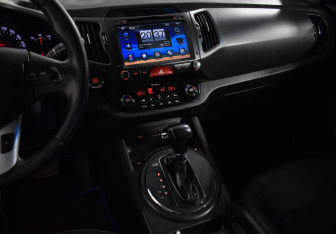 Подержанный автомобиль Kia Sportage 2010 года (21 фото)