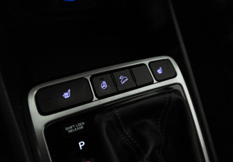 Подержанный автомобиль Hyundai Creta 2018 года (16 фото)