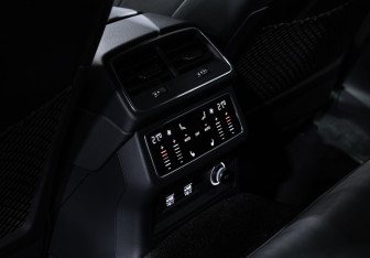 Подержанный автомобиль Audi A6 Sedan 2018 года (25 фото)