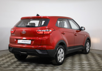 Подержанный автомобиль Hyundai Creta 2017 года (5 фото)
