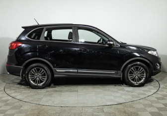 Подержанный автомобиль Chery Tiggo 5 2015 года (4 фото)