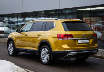 Подержанный автомобиль Volkswagen Teramont 2018 года (7 фото)