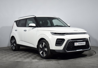 Подержанный автомобиль Kia Soul 2021 года (3 фото)