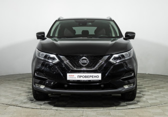 Подержанный автомобиль Nissan Qashqai 2021 года (2 фото)