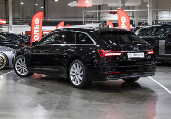 Подержанный автомобиль Audi A6 Wagon 2020 года (12 фото)