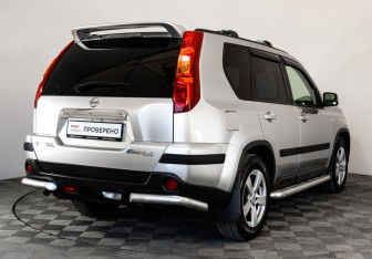 Подержанный автомобиль Nissan X-Trail 2007 года (5 фото)