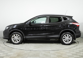 Подержанный автомобиль Nissan Qashqai 2014 года (8 фото)