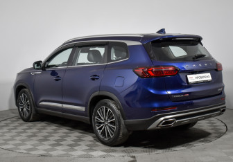 Подержанный автомобиль Chery Tiggo 8 Pro 2021 года (7 фото)