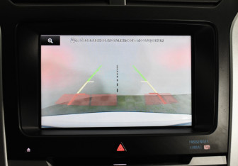 Подержанный автомобиль Ford Explorer 2014 года (16 фото)