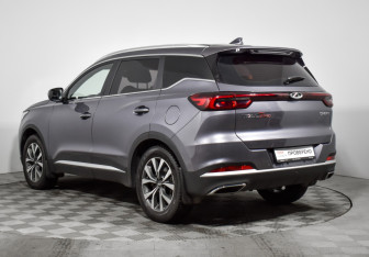 Подержанный автомобиль Chery Tiggo 7 Pro 2023 года (7 фото)
