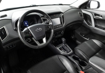 Подержанный автомобиль Hyundai Creta 2020 года (11 фото)