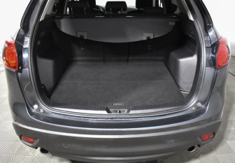 Подержанный автомобиль Mazda CX-5 2014 года (17 фото)