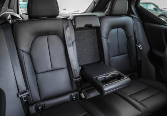 Подержанный автомобиль Volvo XC40 2021 года (30 фото)