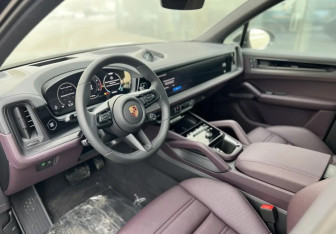 Новый Porsche Cayenne 2025 (7 фото)