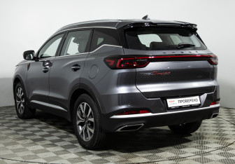 Подержанный автомобиль Chery Tiggo 7 Pro Max 2023 года (7 фото)